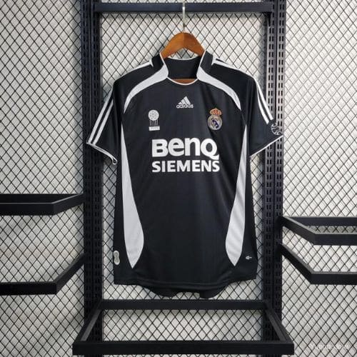 Real Madrid Away Retro Kit 2006-07